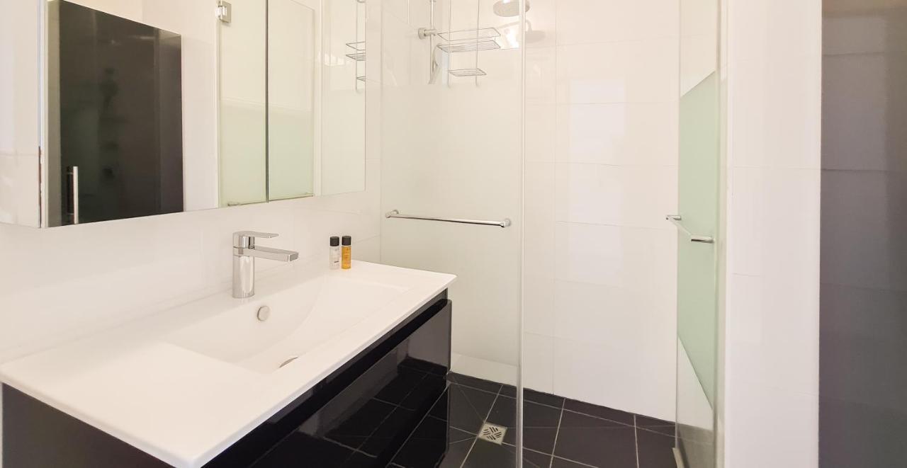 Bnbisrael Apartments - Hayarkon Diamant Tel Aviv Buitenkant foto